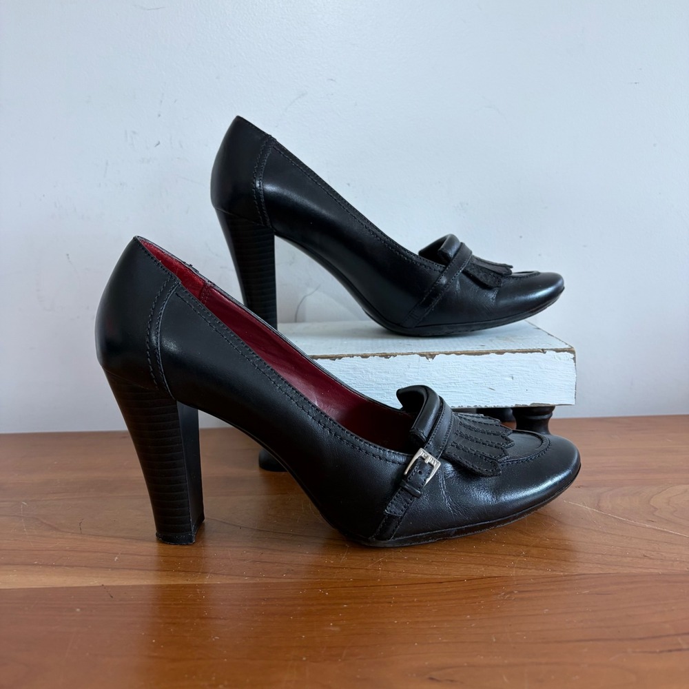 Tommy Girl Vintage Black Leather Kiltie Loafer Pumps Heels TG15144 Size 8.5M